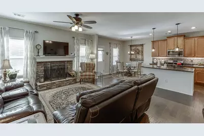 111 Gunier Circle, Dawsonville, GA 30534 - Photo 7