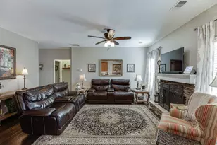 111 Gunier Cir, Dawsonville, GA 30534 - Photo 9