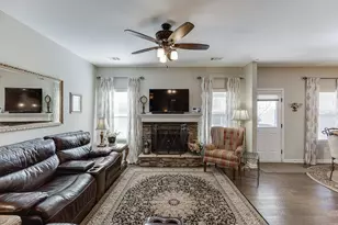 111 Gunier Cir, Dawsonville, GA 30534 - Photo 7