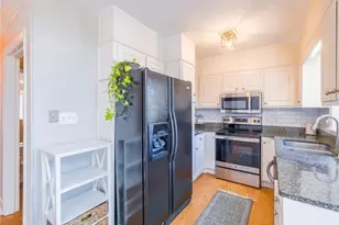 7500 Roswell Rd, Sandy Springs, GA 30350 - Photo 7