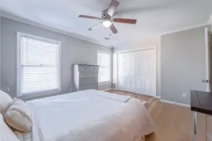 7500 Roswell Rd, Sandy Springs, GA 30350 - Photo 17