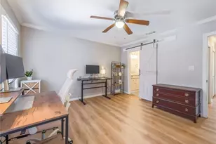 7500 Roswell Rd, Sandy Springs, GA 30350 - Photo 17