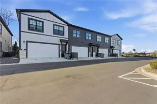 937 Willingham Dr, Hapeville, GA 30354 - Photo 41