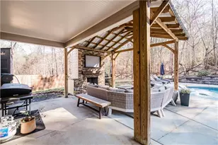 1153 Ida Woods Ln, Lawrenceville, GA 30045 - Photo 33