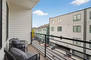 1291 Longreen Ter NW, Atlanta, GA 30318 - Photo 9