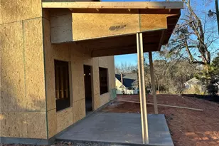 208 Piedmont St, Commerce, GA 30529 - Photo 3