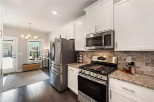 278 Perry Point Run, Lawrenceville, GA 30046 - Photo 11