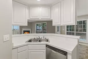 5035 Wesleyan Dr, Woodstock, GA 30189 - Photo 11