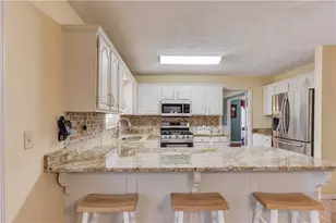 1974 Emerson Lake Cir, Snellville, GA 30078 - Photo 19