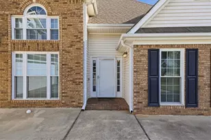 84 Pebble Creek Dr, Newnan, GA 30265 - Photo 5