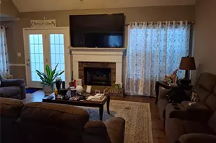 84 Pebble Creek Dr, Newnan, GA 30265 - Photo 3