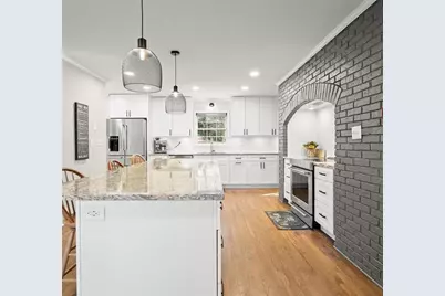 1705 Lilburn Stone Mountain Road, Stone Mountain, GA 30087 - Photo 15