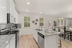 2743 Riverpine Trl, Atlanta, GA 30331 - Photo 11