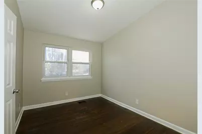 518 W Sherwood Drive, Riverdale, GA 30274 - Photo 11