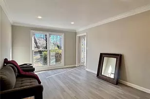 423 Orchards Walk, Stone Mountain, GA 30087 - Photo 7