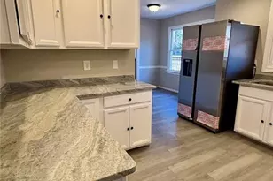 423 Orchards Walk, Stone Mountain, GA 30087 - Photo 17