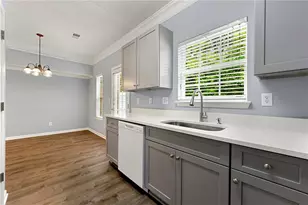 5654 Lawley Dr, Alpharetta, GA 30022 - Photo 17