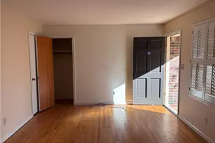 4884 Oakside Dr, Stone Mountain, GA 30088 - Photo 7