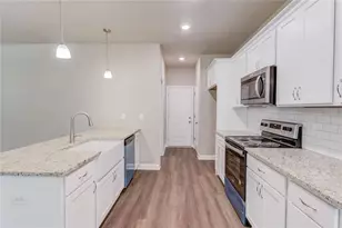 6450 River Plantation Station Dr, Lula, GA 30554 - Photo 11