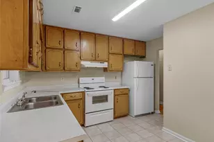 95 Rosewood Dr, McDonough, GA 30253 - Photo 7