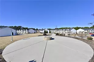 1102 Lossie Ln, Grayson, GA 30017 - Photo 33