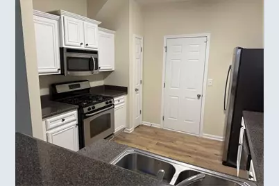 1277 Houndslake Drive, Marietta, GA 30008 - Photo 3