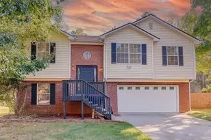 4379 Cross Ln, Decatur, GA 30035 - Photo 1