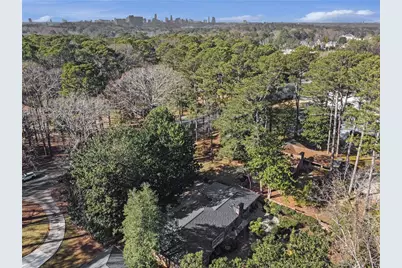 2347 Clairmont Road, Atlanta, GA 30329 - Photo 63