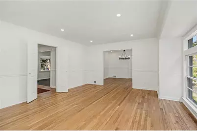 2347 Clairmont Road, Atlanta, GA 30329 - Photo 13