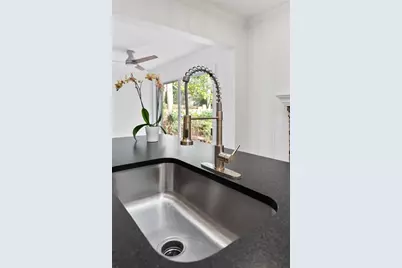 2347 Clairmont Road, Atlanta, GA 30329 - Photo 21