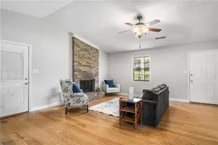 1141 Holly Hills Dr SW, Lilburn, GA 30047 - Photo 7