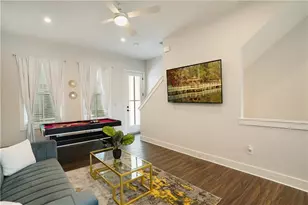 154 Chestnut Cir, Atlanta, GA 30342 - Photo 7