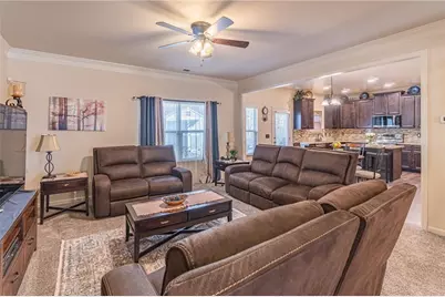 928 Pine Lane, Lawrenceville, GA 30043 - Photo 5