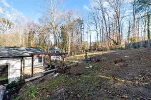 2363 Leisure Lake Dr, Dunwoody, GA 30338 - Photo 21