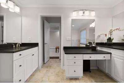 2363 Leisure Lake Drive, Dunwoody, GA 30338 - Photo 11