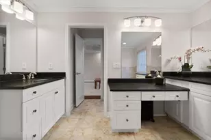 2363 Leisure Lake Dr, Dunwoody, GA 30338 - Photo 11