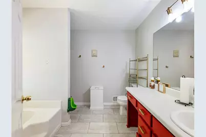 443 Rhett Drive, Loganville, GA 30052 - Photo 17