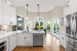 802 Clubhouse Pte, Woodstock, GA 30188 - Photo 9