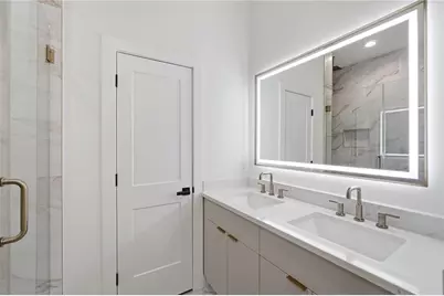 1696 Dunwoody Place NE, Brookhaven, GA 30324 - Photo 25