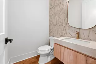 1696 Dunwoody Pl NE, Atlanta, GA 30324 - Photo 41