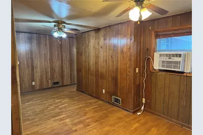 556 Lamar Drive, Forest Park, GA 30297 - Photo 17