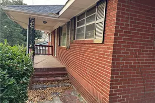 556 Lamar Dr, Forest Park, GA 30297 - Photo 5