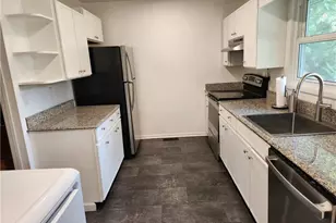 2037-B Lively Ridge Road NE, Atlanta, GA 30329 - Photo 5