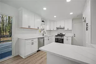 5689 Woodland Dr, Acworth, GA 30102 - Photo 11