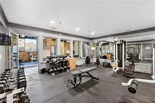 1694 Carr Cir NW, Atlanta, GA 30318 - Photo 37