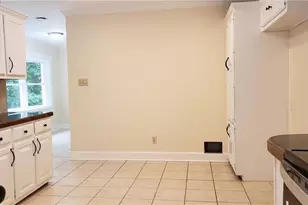 2134 Masonwood Circle, Snellville, GA 30078 - Photo 11