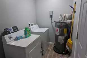 6977 Eunice Dr, Riverdale, GA 30274 - Photo 5