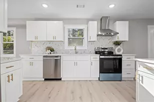 3706 Sherwood Dr, Douglasville, GA 30135 - Photo 11