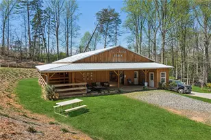 5388 Frazer Rd, Buford, GA 30518 - Photo 37