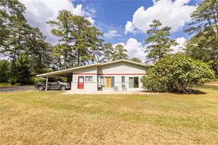 225 Banks Rd, Fayetteville, GA 30214 - Photo 9